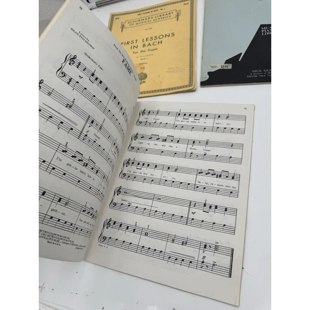 Lot of 5 Vintage Piano Books Star Wars T.v. Them and Scales Sheet music beginner